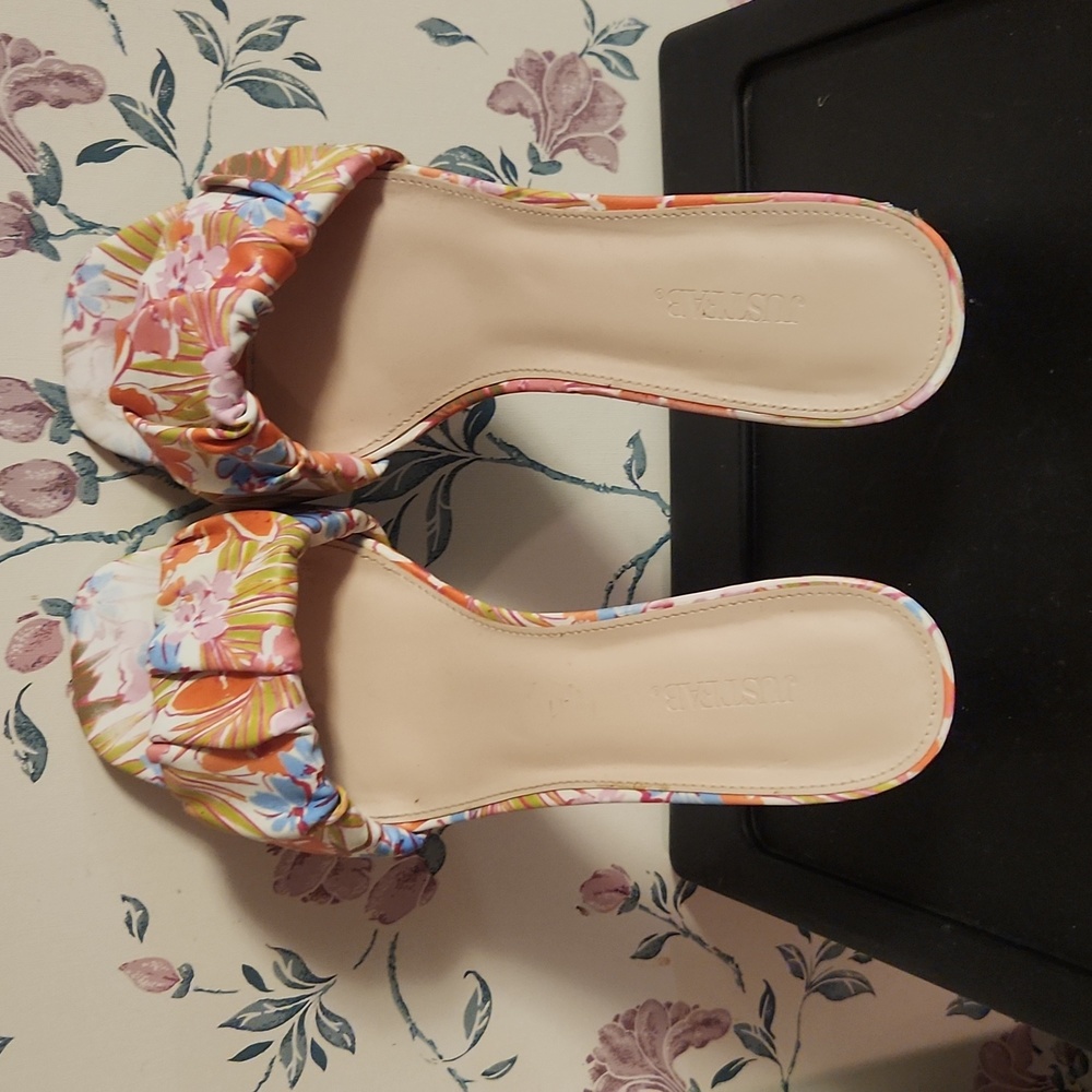 Floral Multi Color Sandal